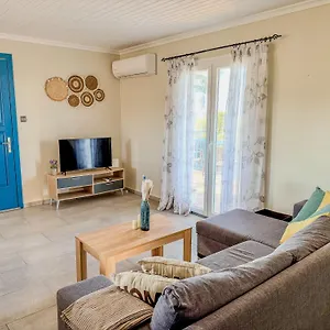 Beachlife: The Semesterbostad Marmari (Kos)