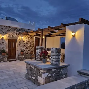 Semesterbostad Paradisi Stone House