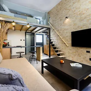 Loft 2 Lägenhet *