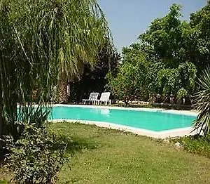 Anemos Hotel 2*